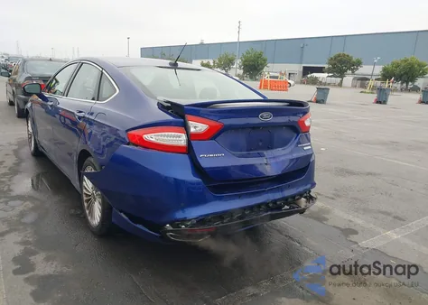 2015 Ford Fusion Titanium z USA, uszkodzony, nr VIN 3FA6P0K95FR247918